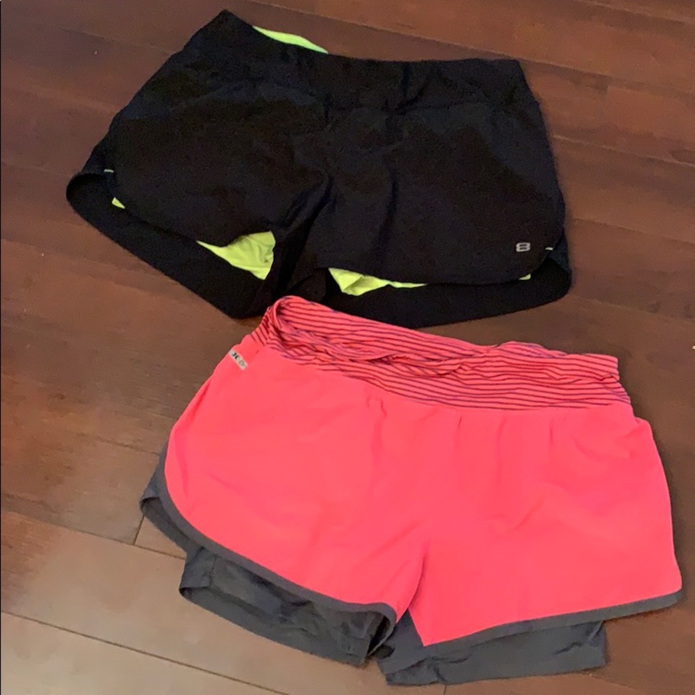Set of two shorts with spandex.